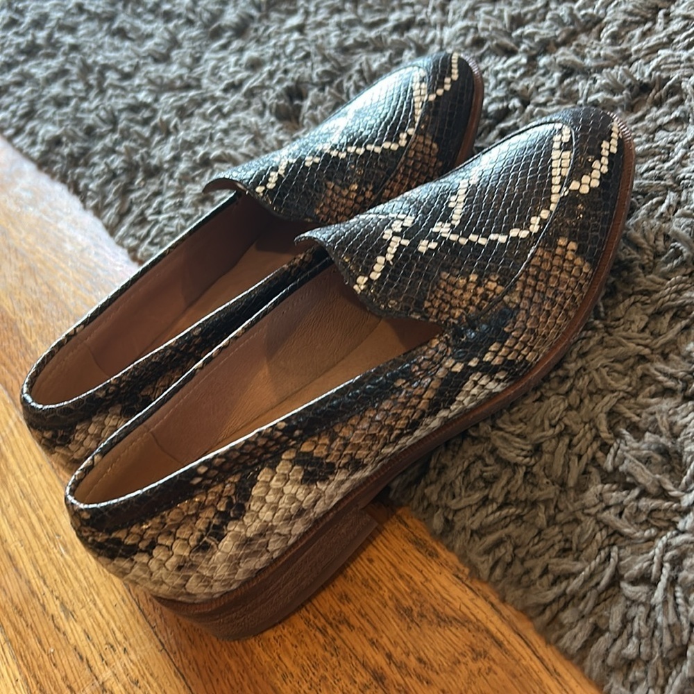 Madewell The Frances Loafer in Snake Embossed Leather Size 5.5 - Picture 7 of 11